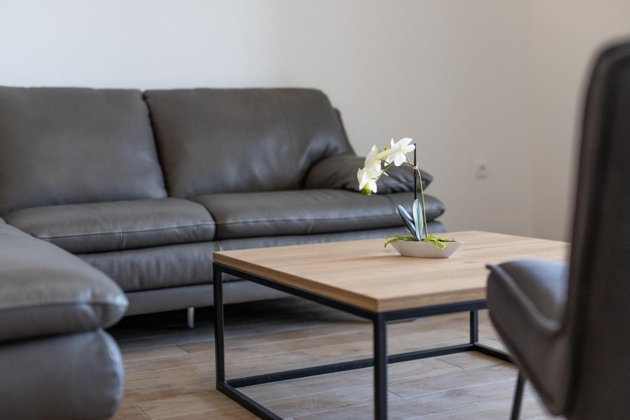 Apartments Top Hill Трогір Екстер'єр фото
